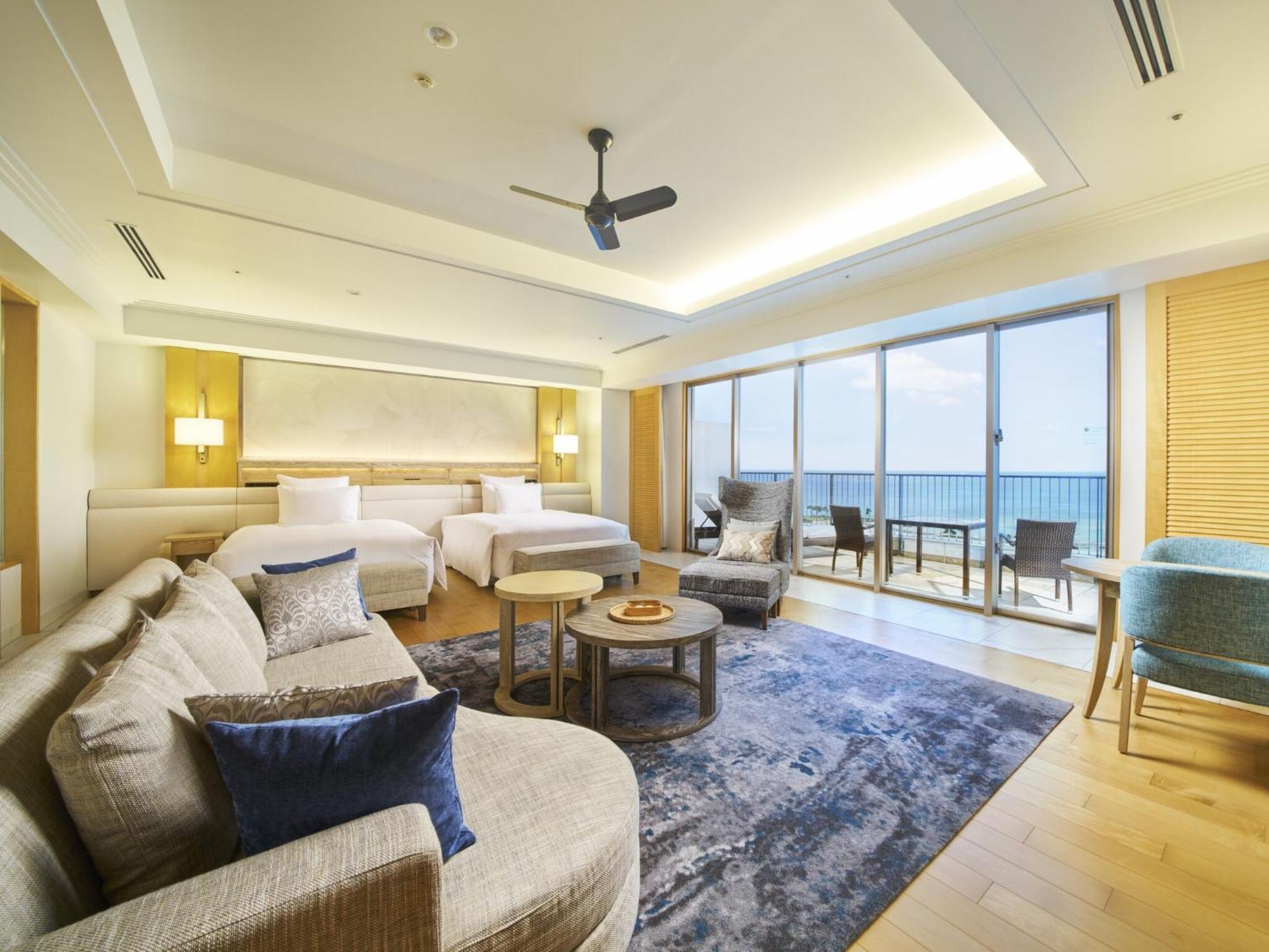 Club Suite lounge access