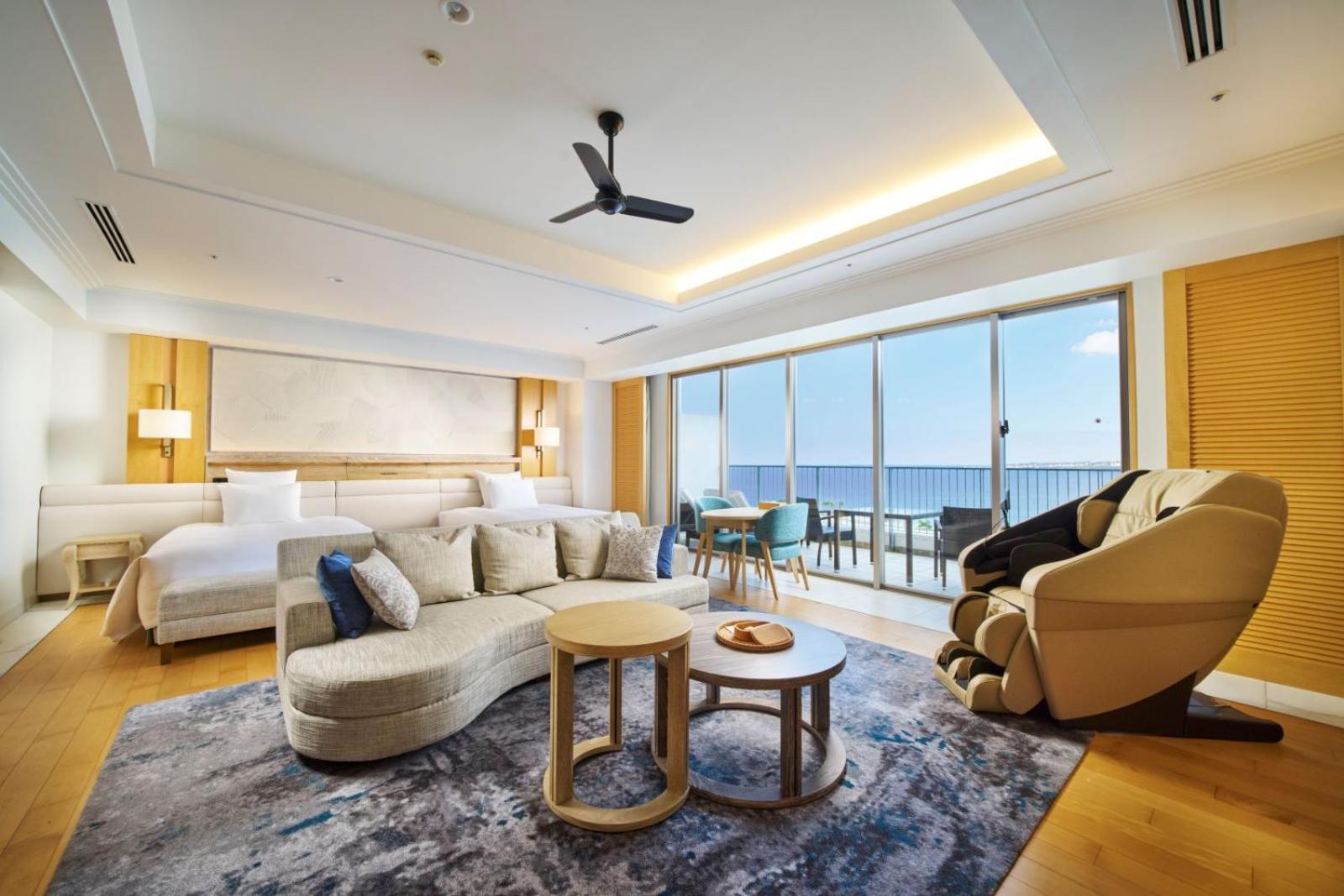 Club Suite lounge access